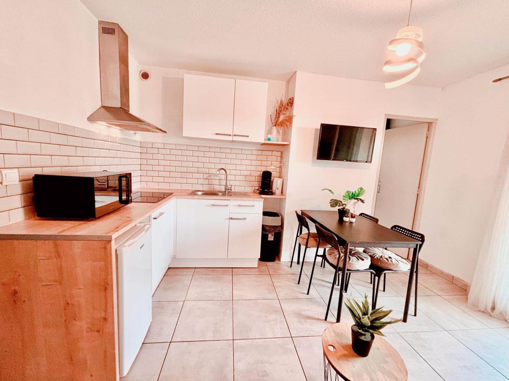 Appartement Calme Avec Jardin Privatif - 3 - Canet-en-Roussillon Bagian luar foto